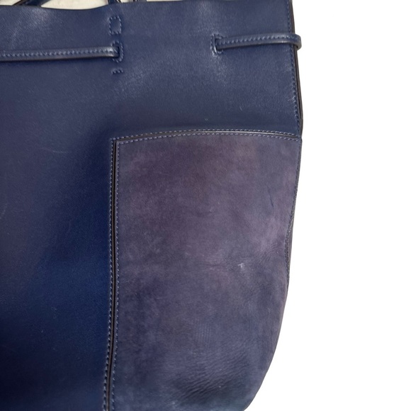 Tory Burch Block T Tote - Picture 6 of 17